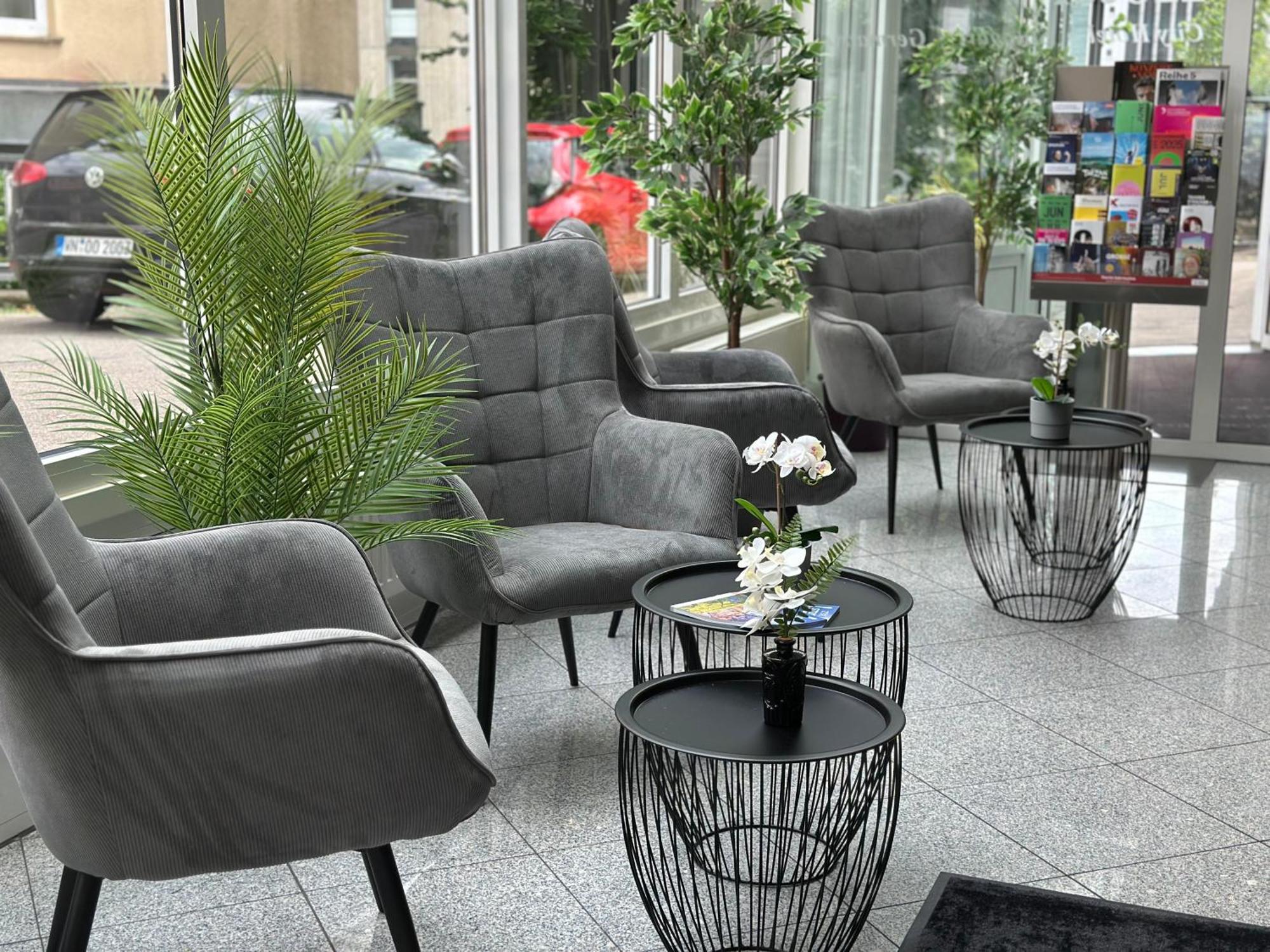 Hotel Mirage Zentrum 3*