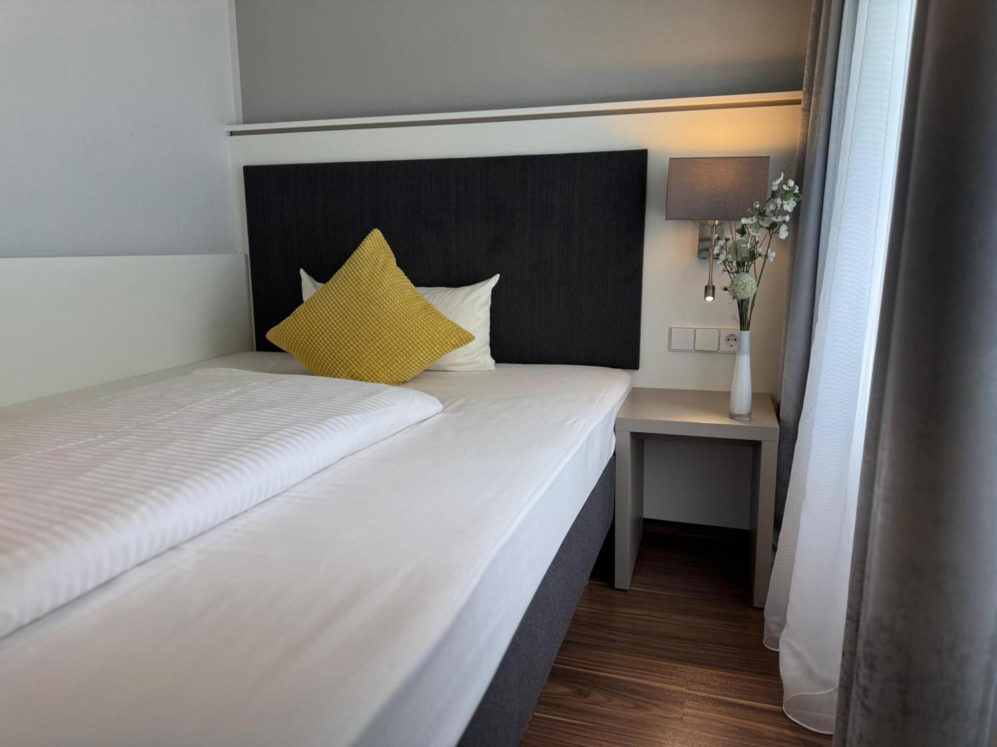 Mirage Zentrum 3*